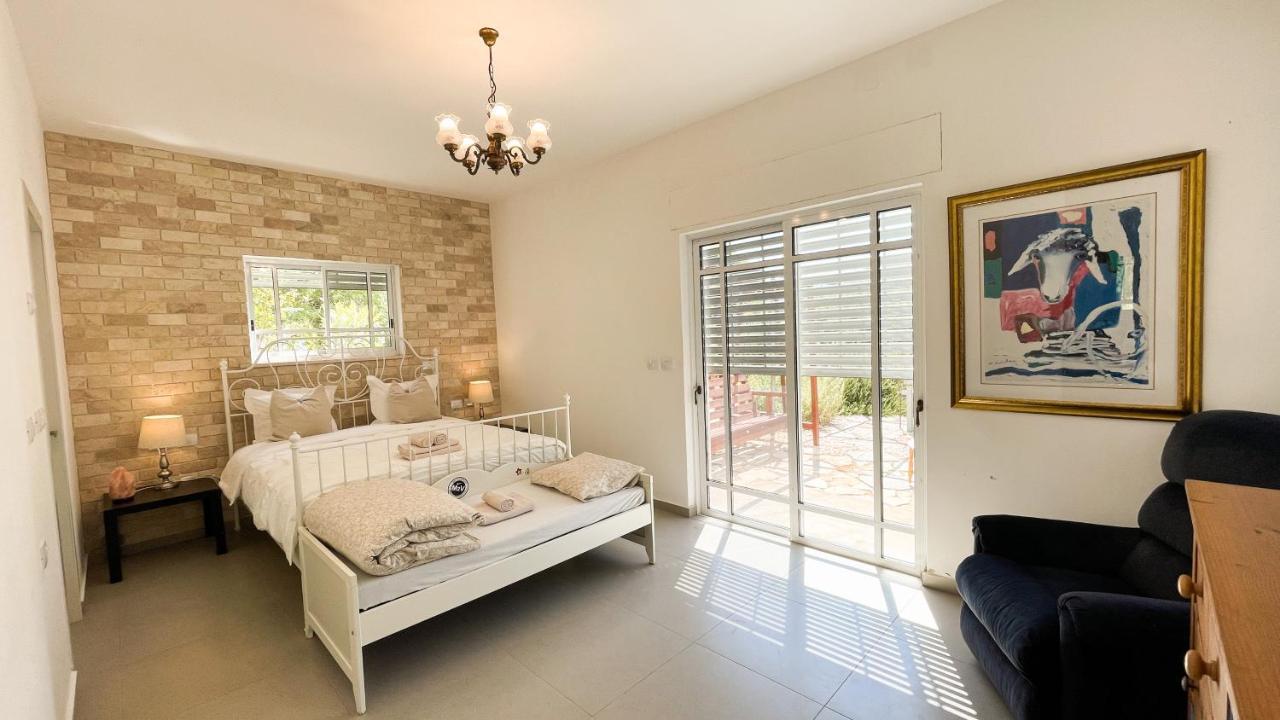 בית קסום בשדה נחמיה Villa Esterno foto